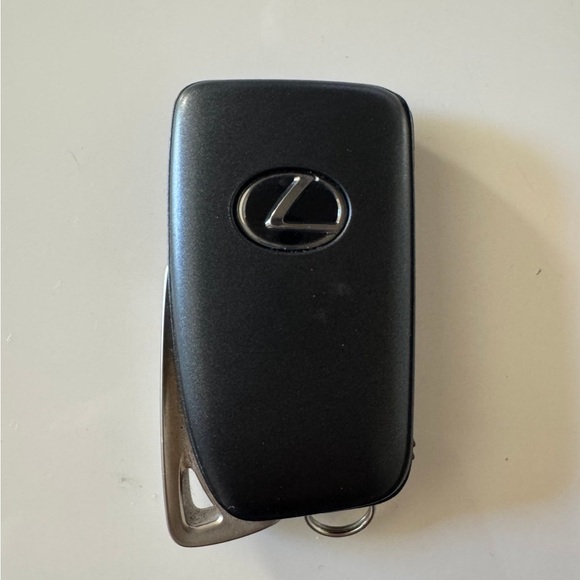 Lexus Car Key Fob - Picture 2 of 5